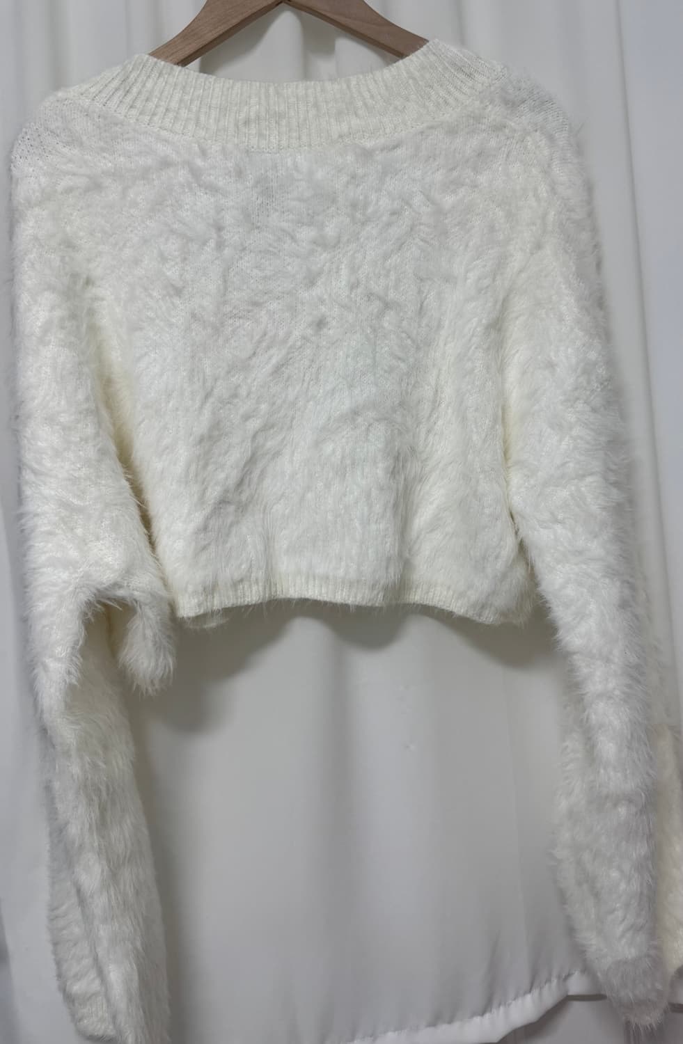 [새상품] cider 샵사이다 화이트퍼 볼레로 상품이미지5