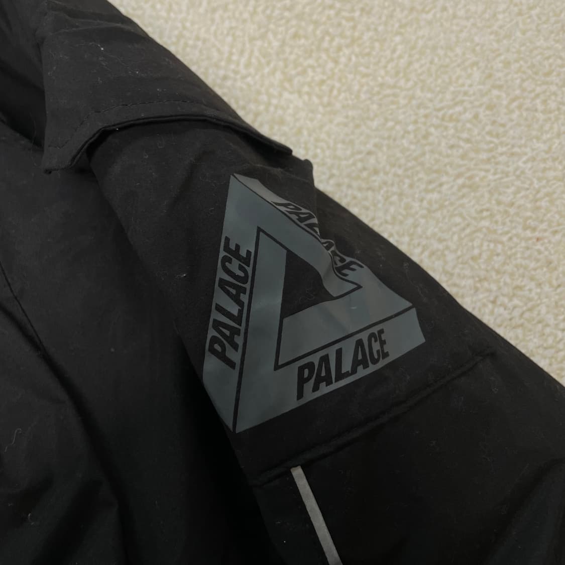 팔라스 Palace PCWCS 고어텍스 후드 파카 점퍼 블랙 상품이미지3