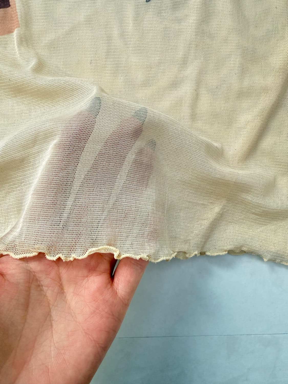 아이보리 포토그래픽 시스루 탑  상품이미지8