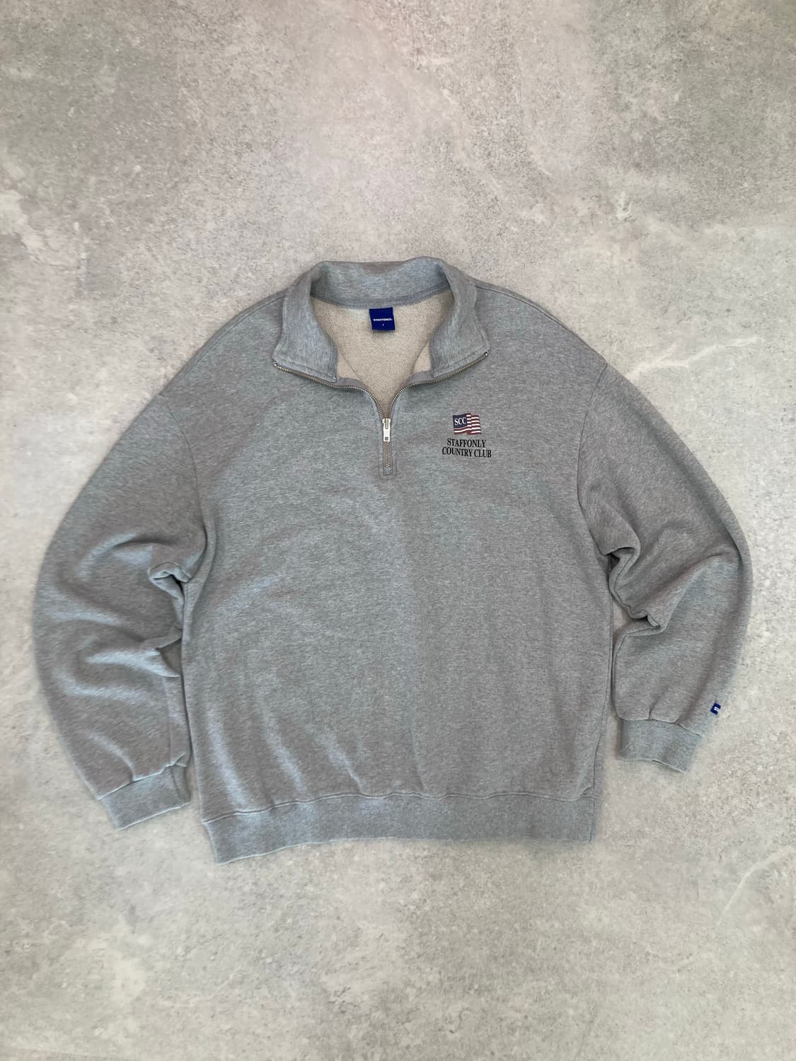 STAFFONLY 반집업 스웻셔츠 상품이미지1