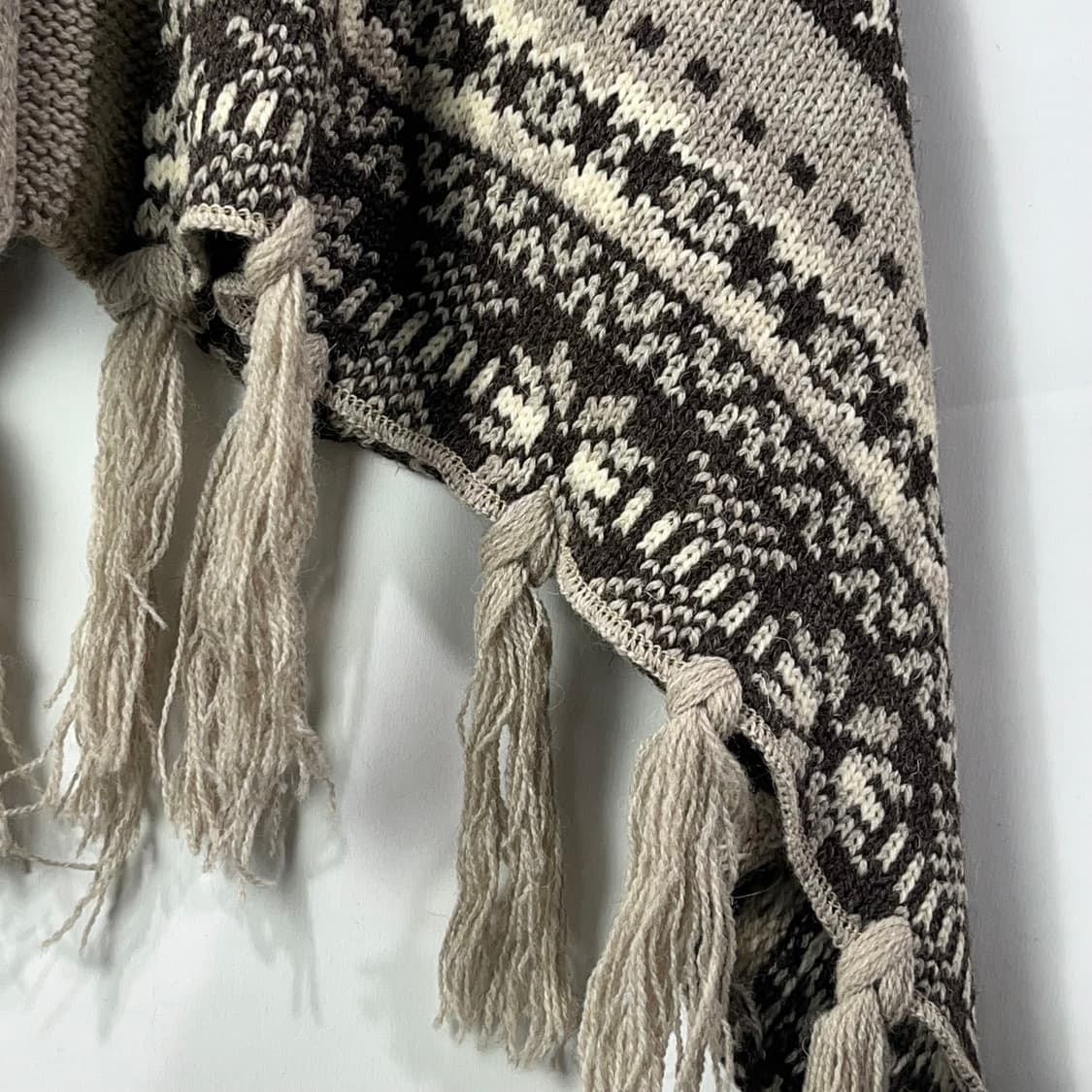 [Highland 2000] 하이랜드2000 노르딕 패턴 프린지 케이프 상품이미지5