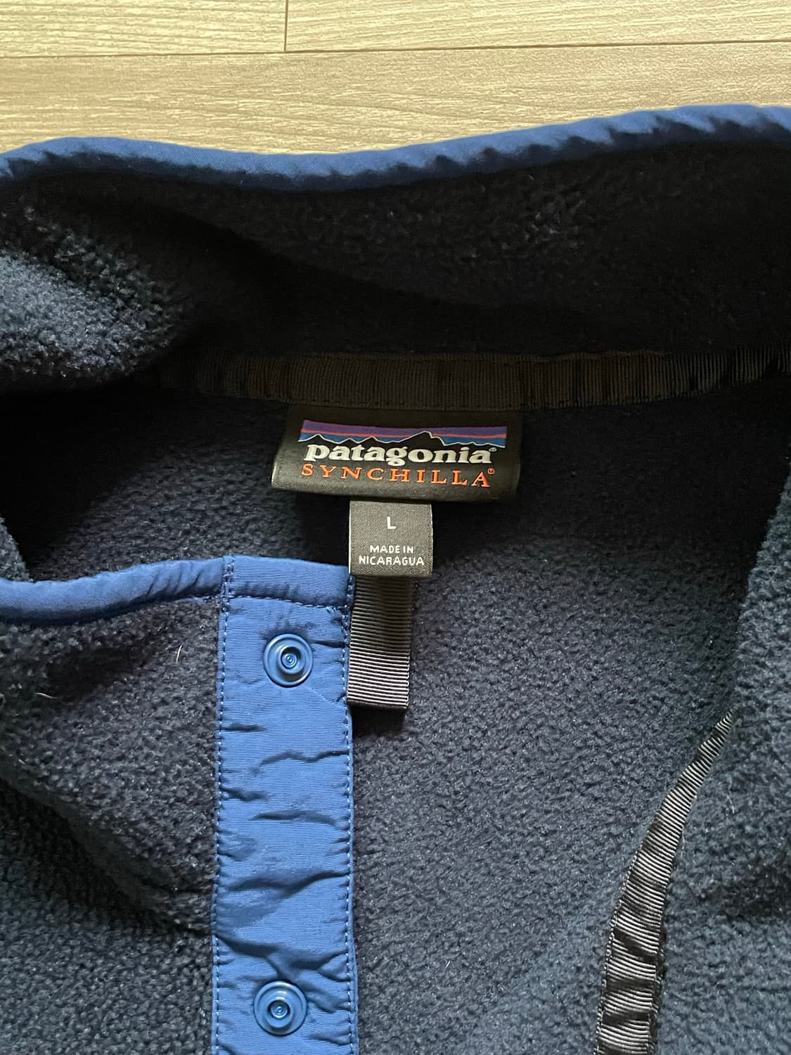 파타고니아 신칠라 레드 블루 플리스 patagonia 상품이미지4