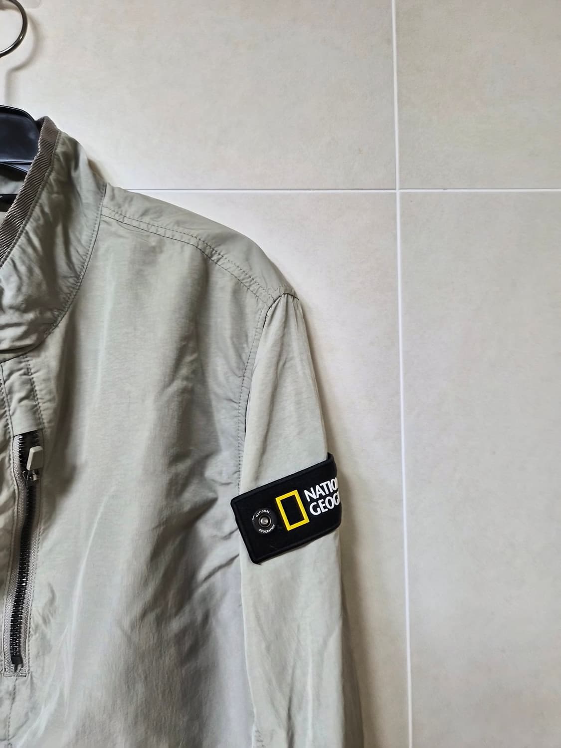 내셔널지오그래픽 바람막이 105~ 상품이미지2