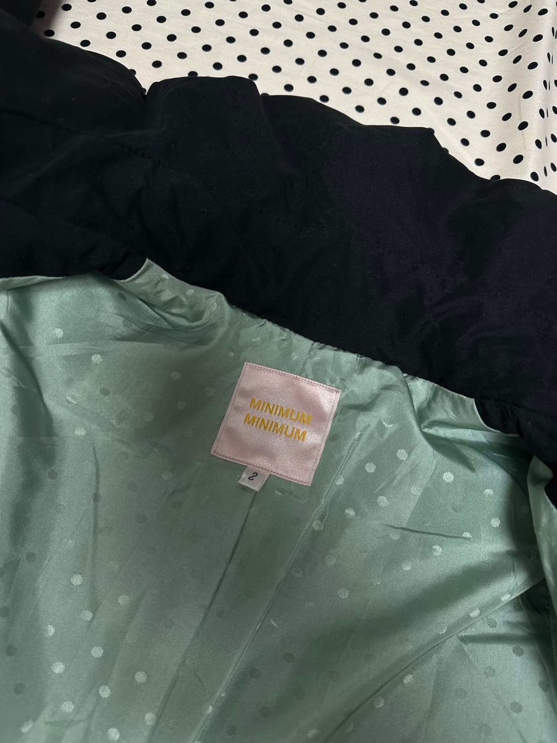 jpn 미니멈 MINIMUM 블랙 디테일 버튼 다운패딩  상품이미지5