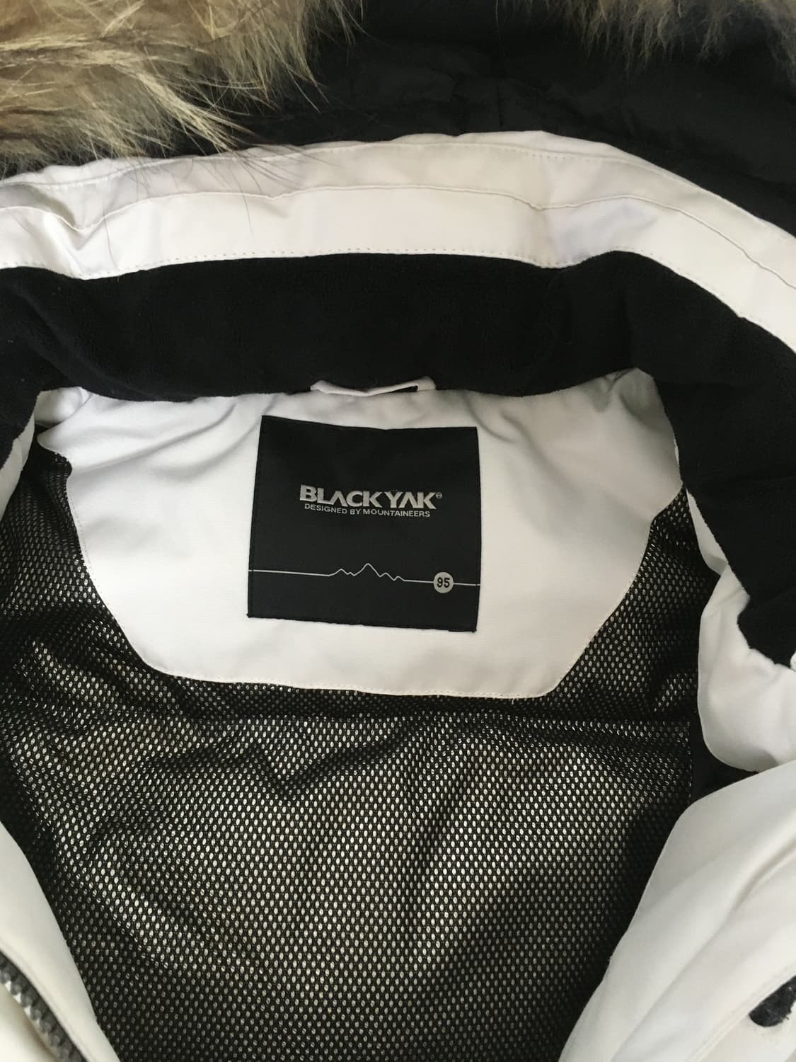 블랙야크 구스다운 여성패딩 95 상품이미지4