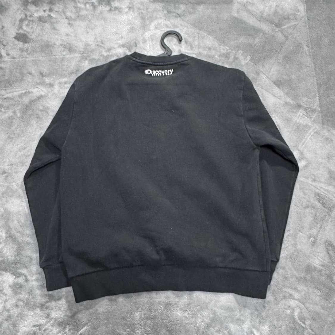 디스커버리 맨투맨 상품이미지2