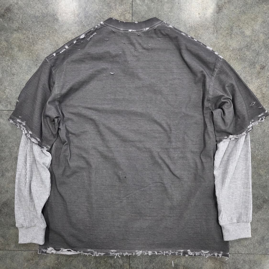 빈티지 워싱 긴팔레이어드 티셔츠 상품이미지5