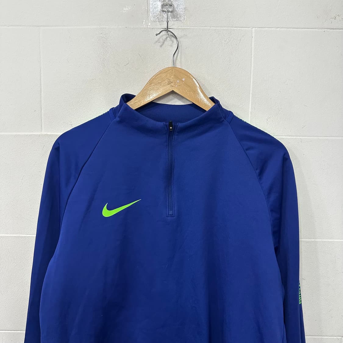 나이키 드라이 드릴탑 상품이미지3