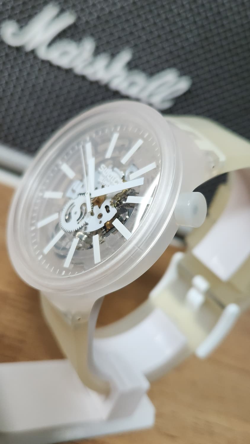 # 스와치 빅볼드 투명 화이트 SO27E106 시계 급처 / 빅페이스 상품이미지6