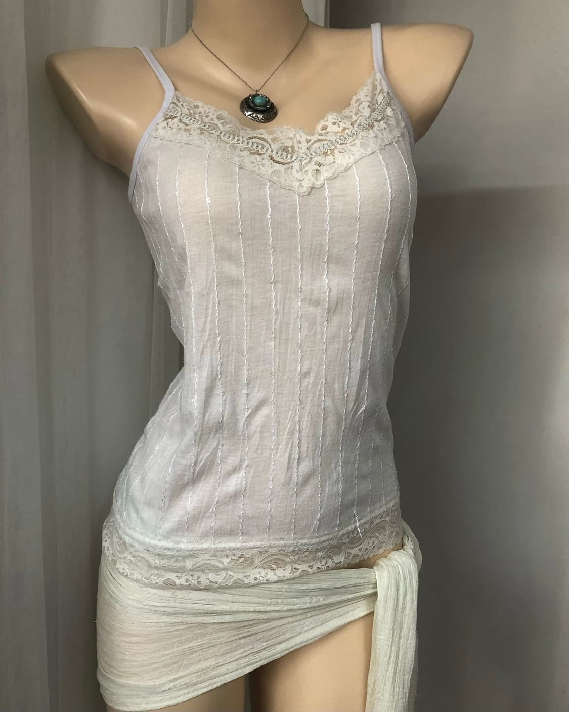 white lace sequin detail sleeveless  상품이미지3