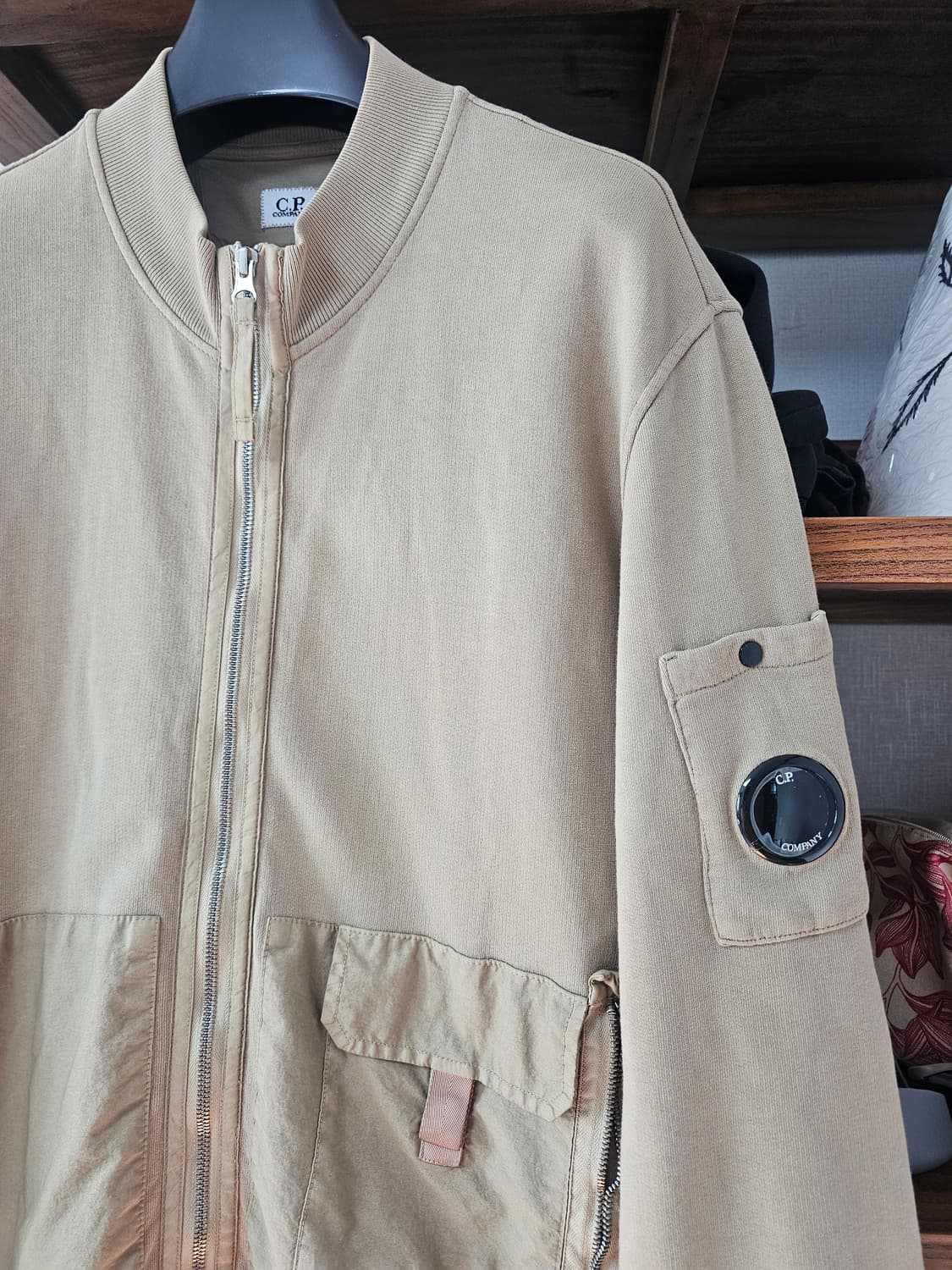 Cp 씨피컴퍼니 집업 자켓 팔아요 100 l 라지 상품이미지2