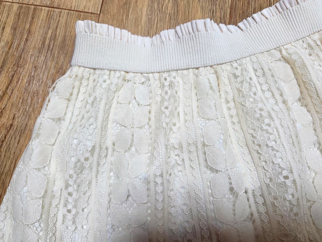 제너럴아이디어(GENERAL IDEA) 레이스스커트 프리사이즈 새상품  상품이미지3