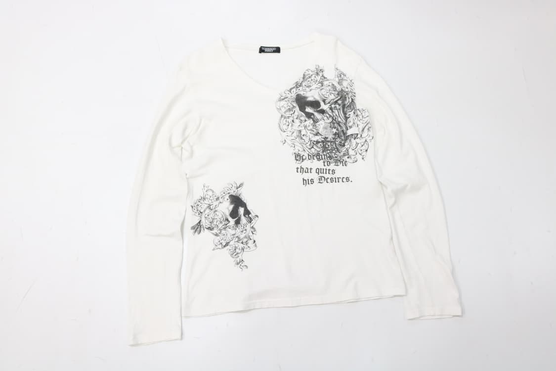 토네이도 마트 스컬 바로크 그래픽 브이넥 긴팔티셔츠 상품이미지2