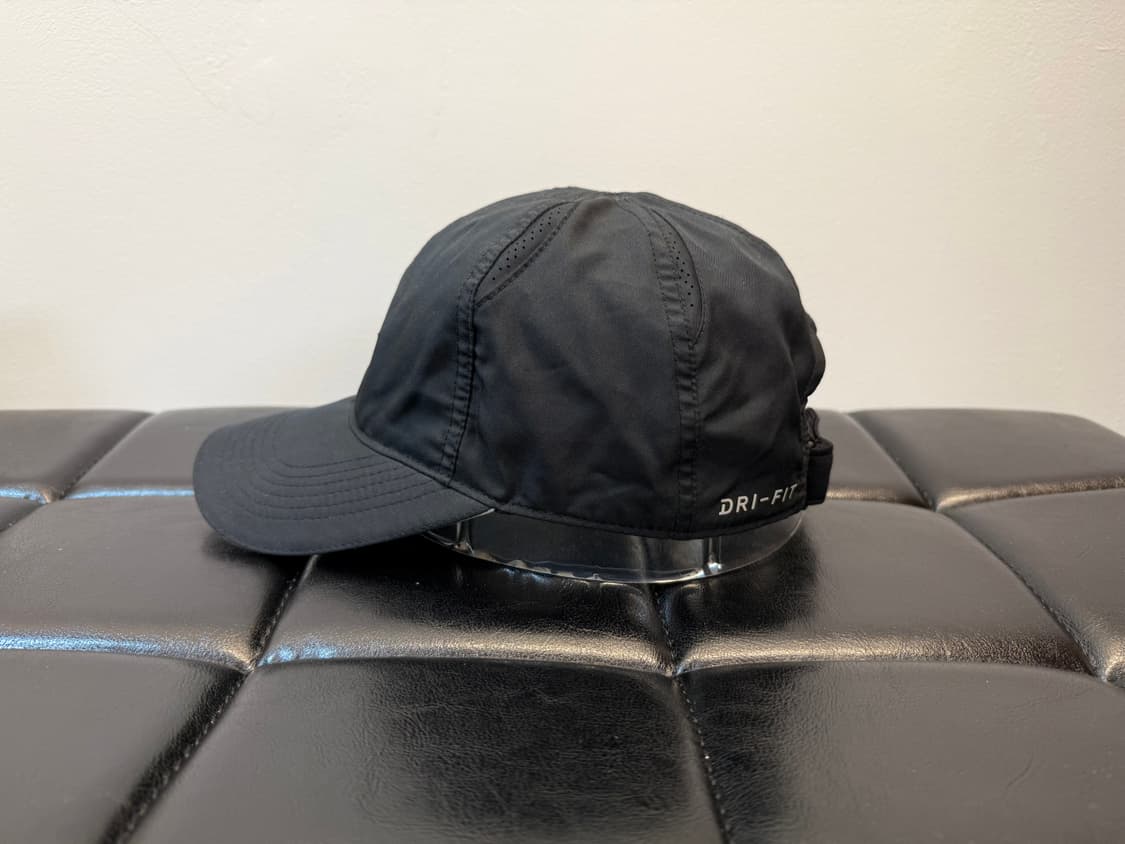 FREE / 나이키 드라이핏 페더라이트 볼캡 상품이미지3