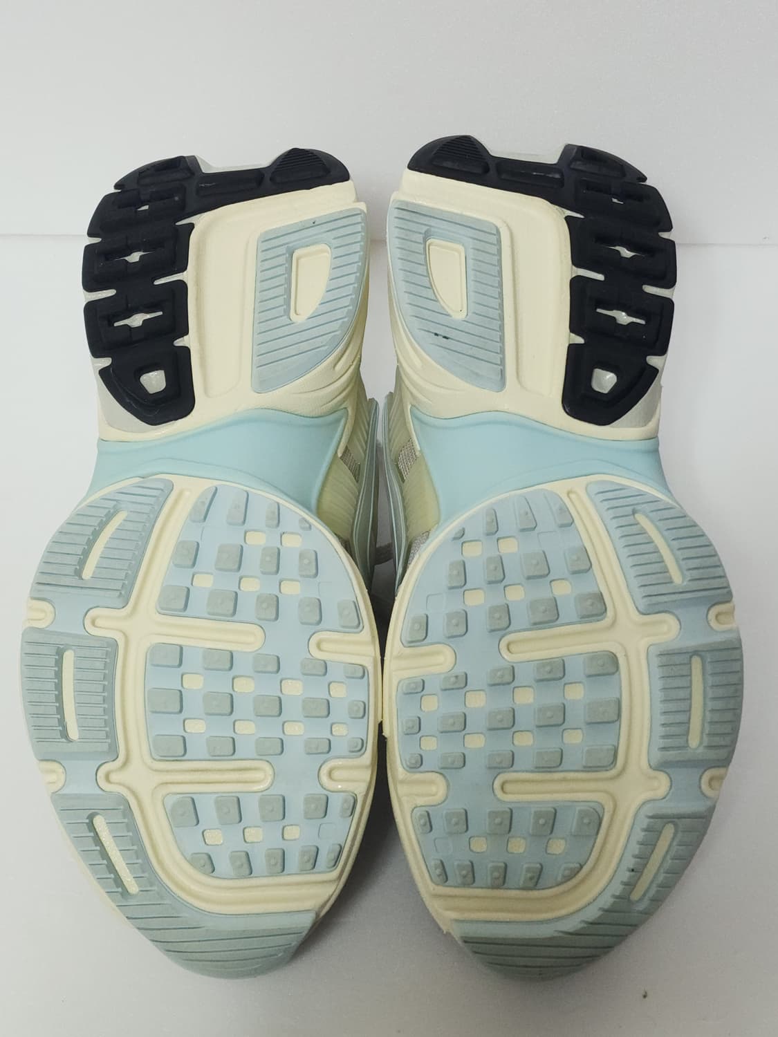 나이키 V2K 런 FZ3596-072 250mm 상품이미지4