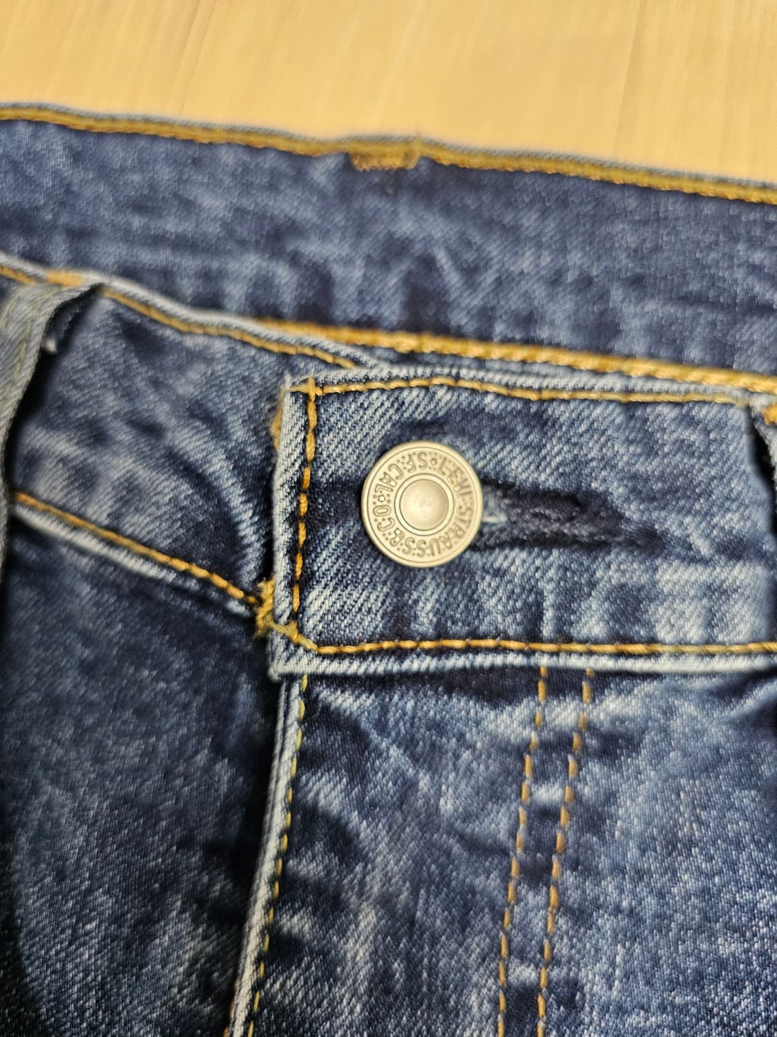 [30] 리바이스 502 레귤러 테이퍼 핏 데님 팬츠 (W30 L30) 상품이미지3