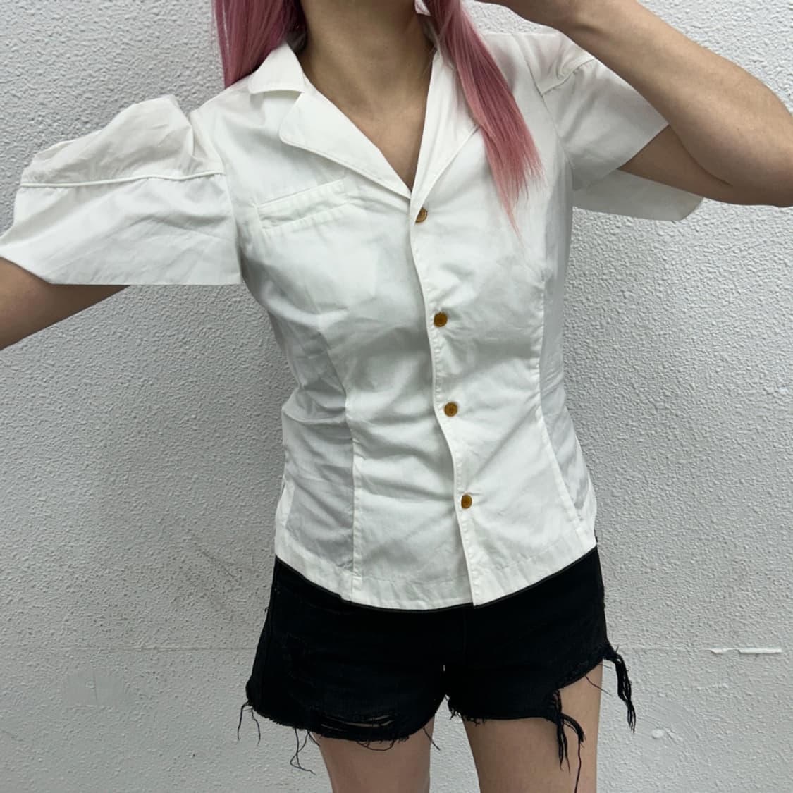 비비안웨스트우드 레드라벨 하프 벌룬셔츠 38 ( 중고 매물 없는 매물 ) 상품이미지2