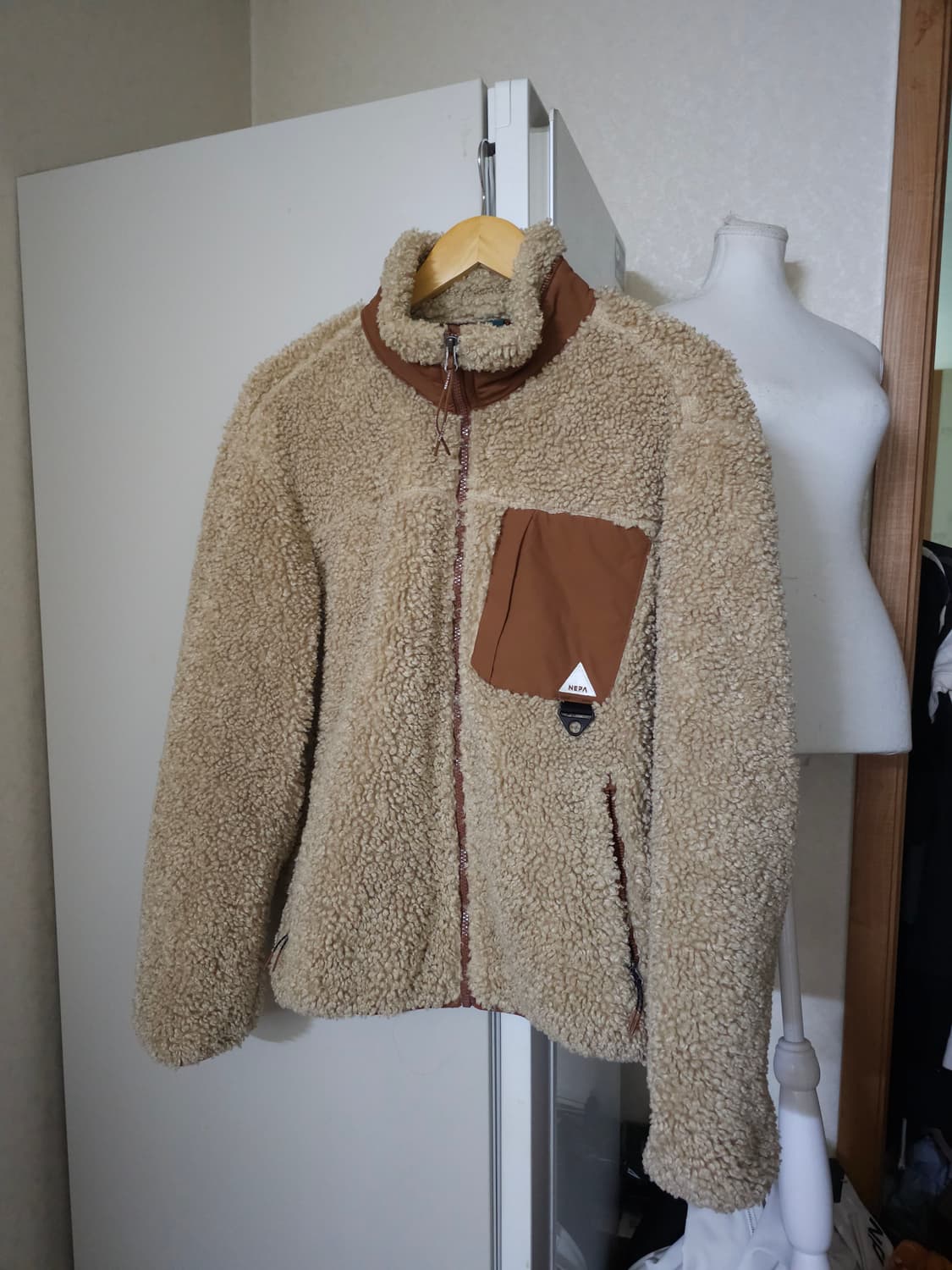 네파 뽀글이 플리스 자켓 베이지 상품이미지1