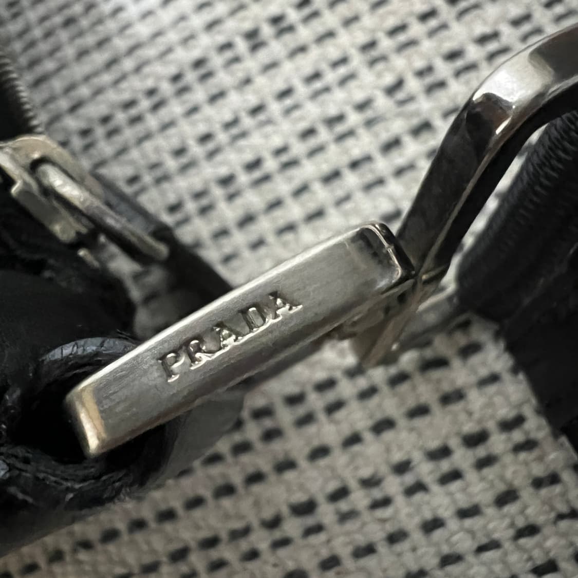 프라다 테수토 호보백 숄더백 상품이미지4