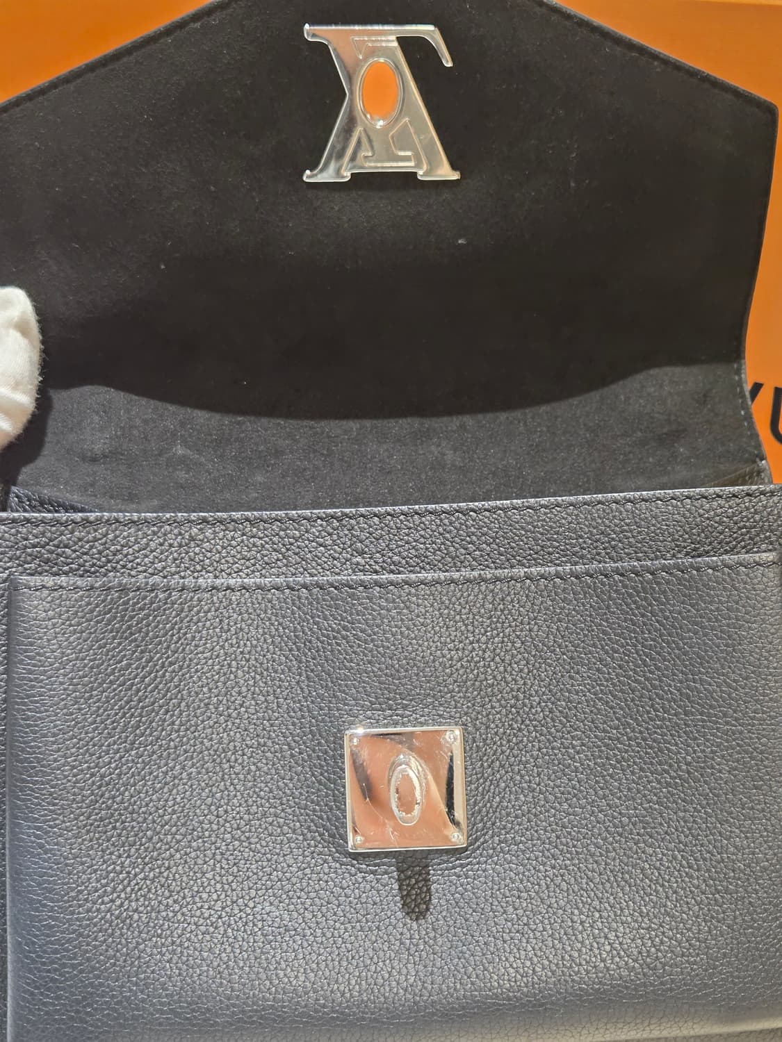 루이비통 마이락미 BB 카프스킨 체인백 상품이미지9