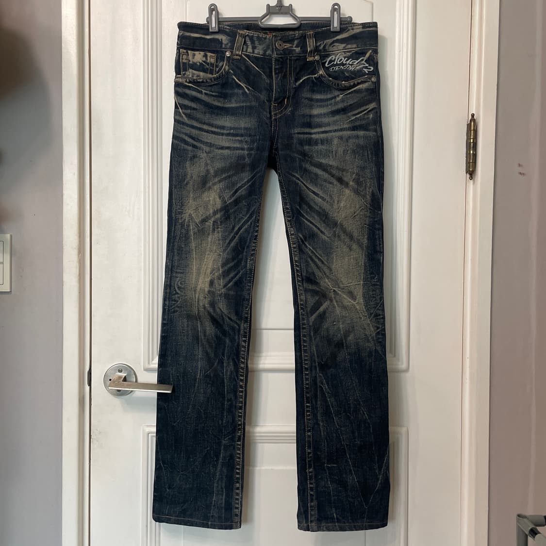 스컬 패치 데님 상품이미지2