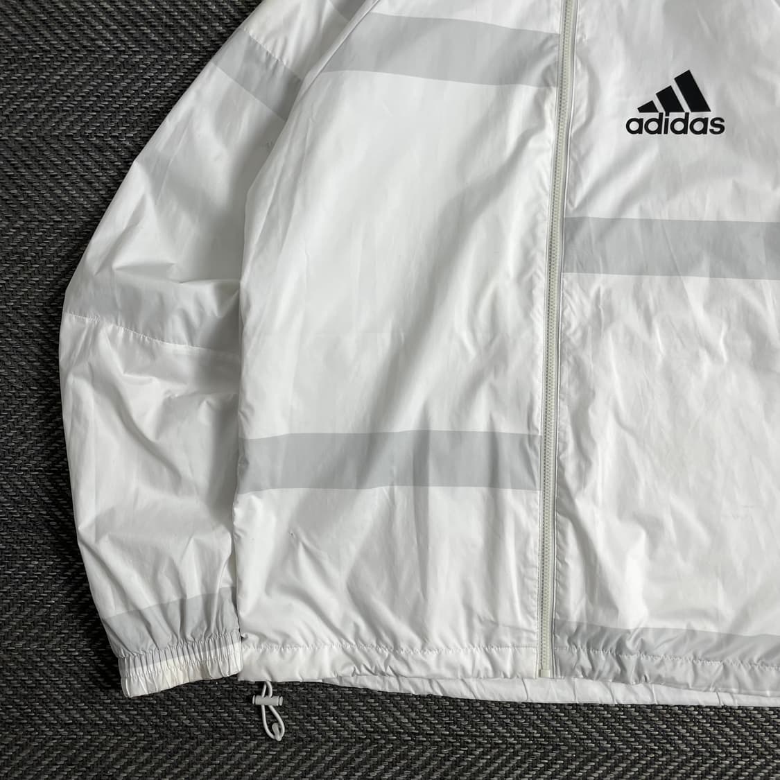 아디다스 블랙 나일론 우븐 트랙 바람막이 자켓y 3032 상품이미지4