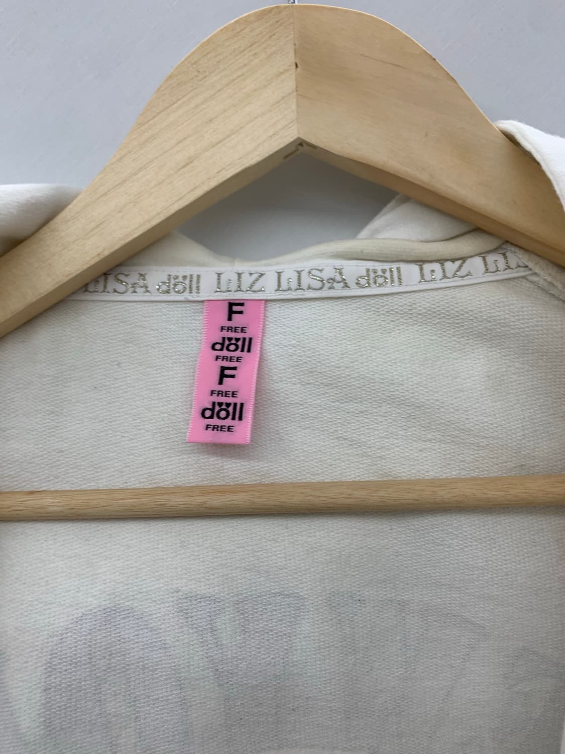리즈리사돌 반팔 후드집업 상품이미지9