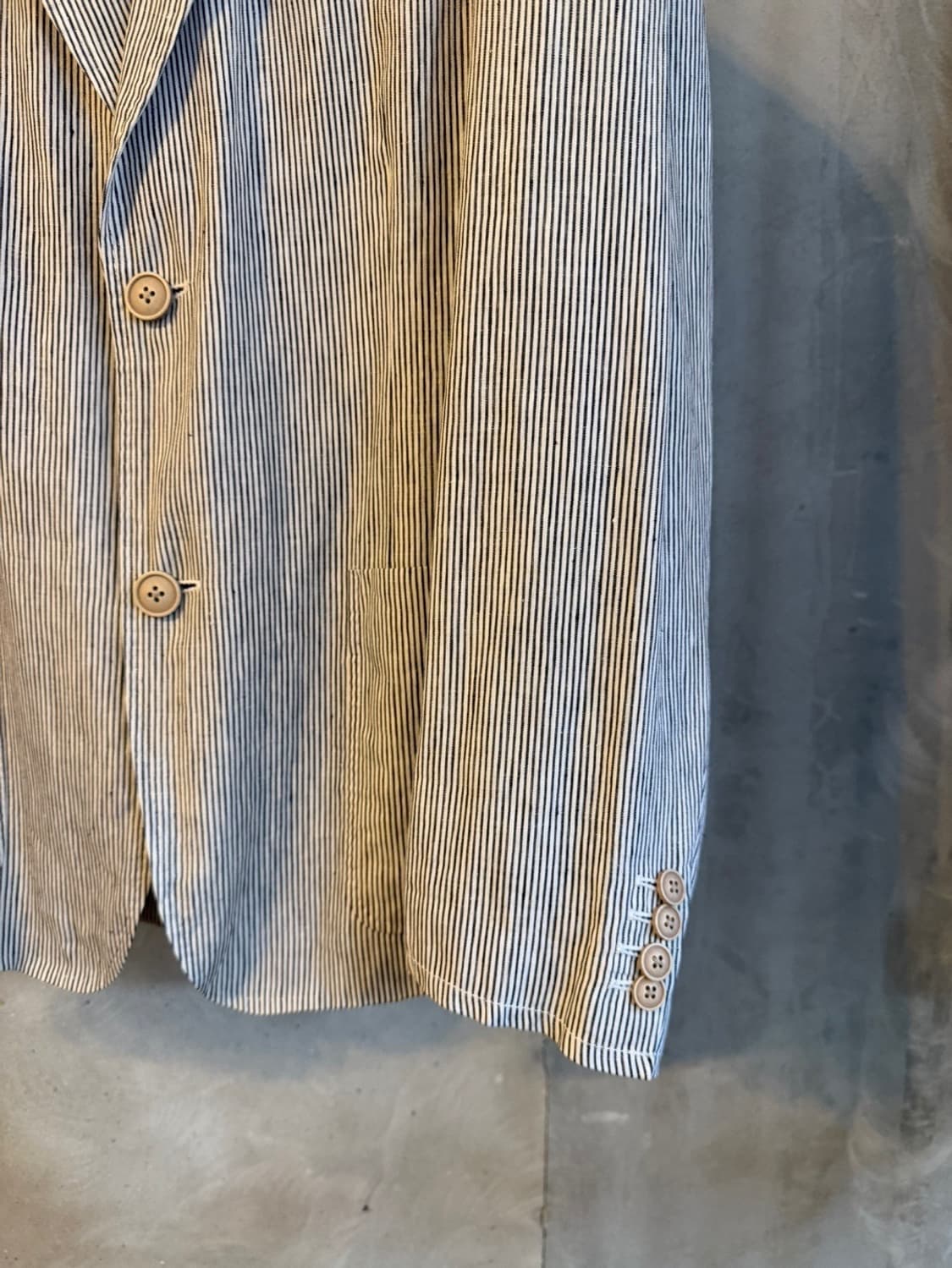 아르마니 꼴레지오니 리넨 테일러드 자켓 105 상품이미지10