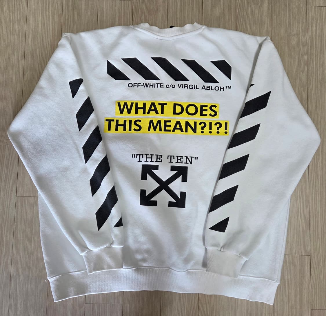 오프화이트 프린트 맨투맨  상품이미지1