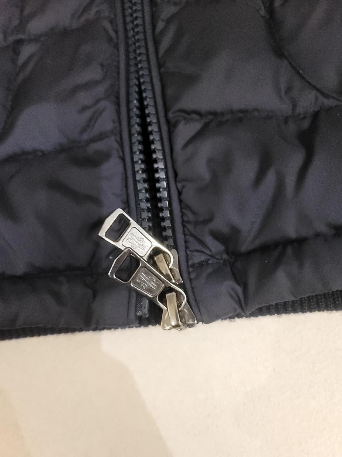 몽클레어 니트 패딩 xl (국내 100~103) 상품이미지1