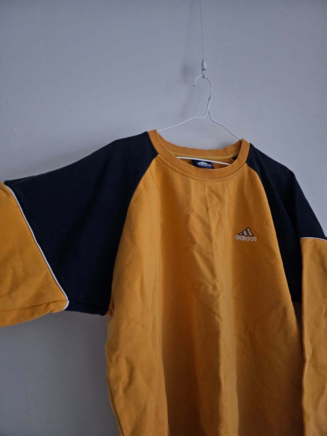 올드 아디다스 스웻셔츠
 상품이미지4