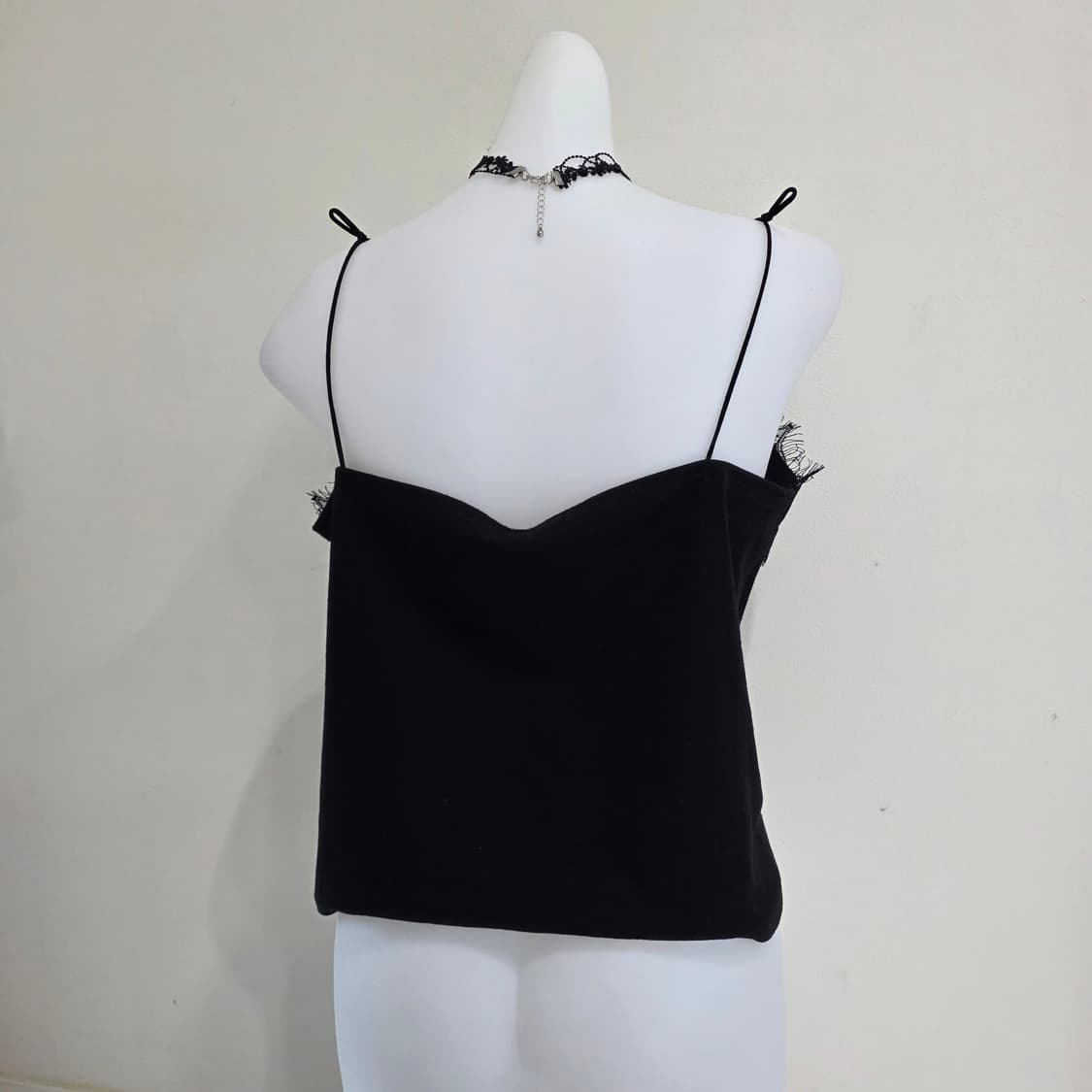 3000원 빈티지)블랙 레이스 오네갸루 y2k 고딕슬리브리스 민소매탑 상품이미지3