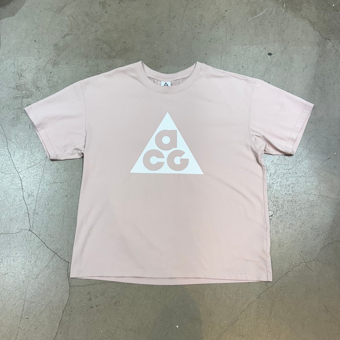 XXL 나이키 ACG 반팔티 상품이미지2