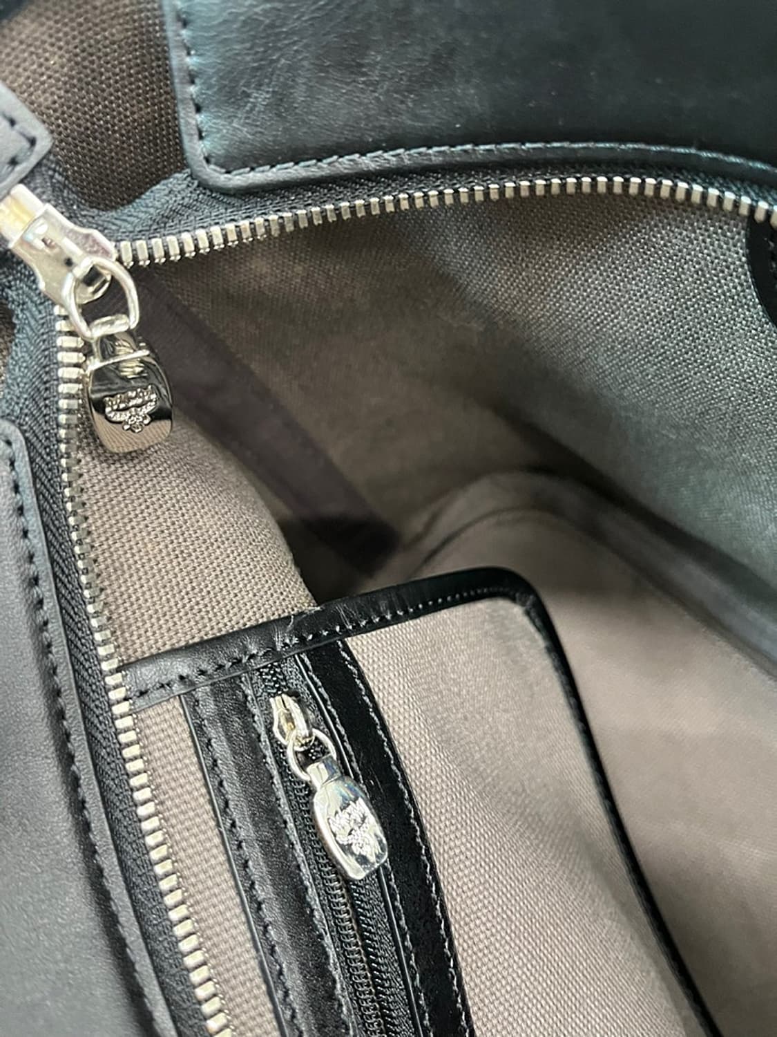 MCM 블랙 비세토스 쇼퍼백  상품이미지6