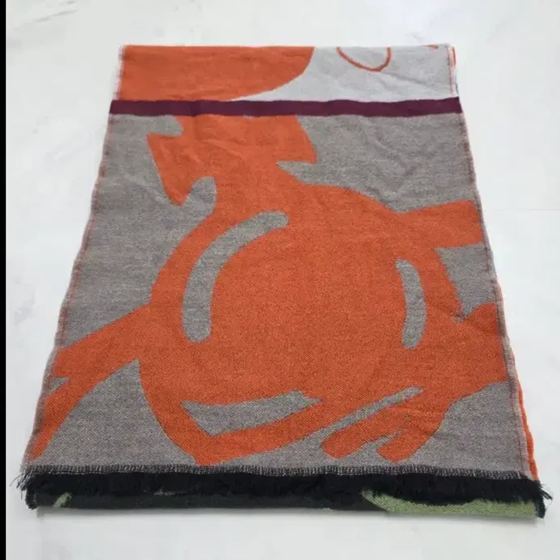 비비안 웨스트우드 머플러 상품이미지5