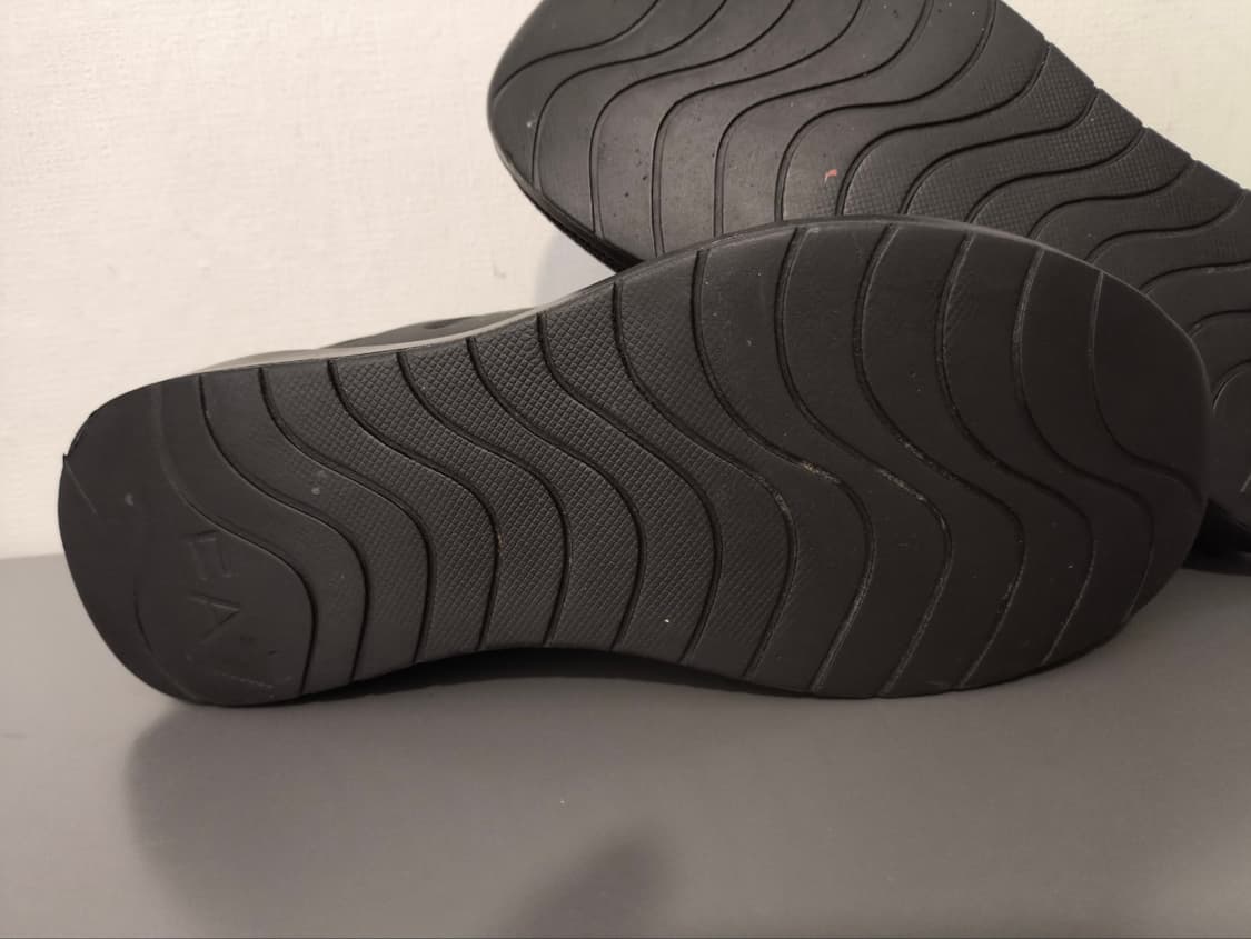 uk4 230~235mm 엠포리오 아르마니 운동화 상품이미지9