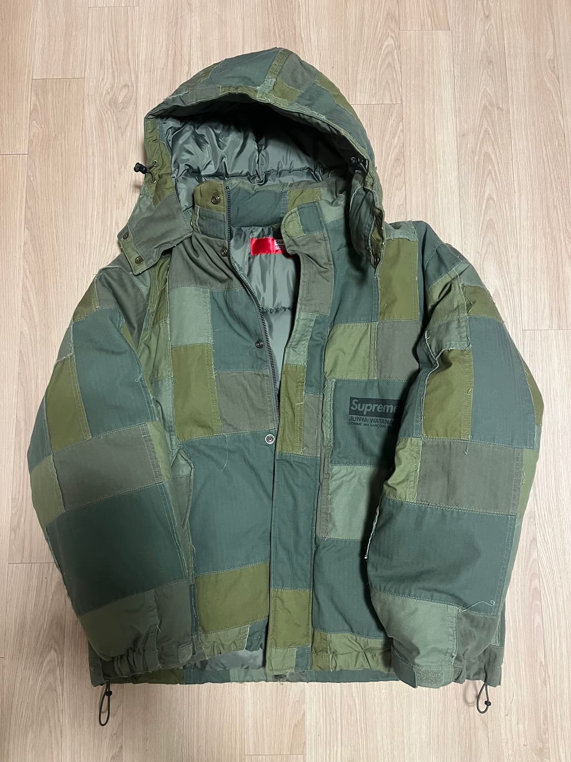 슈프림x꼼데 준야 패치워크 푸퍼자켓 올리브 L 상품이미지1