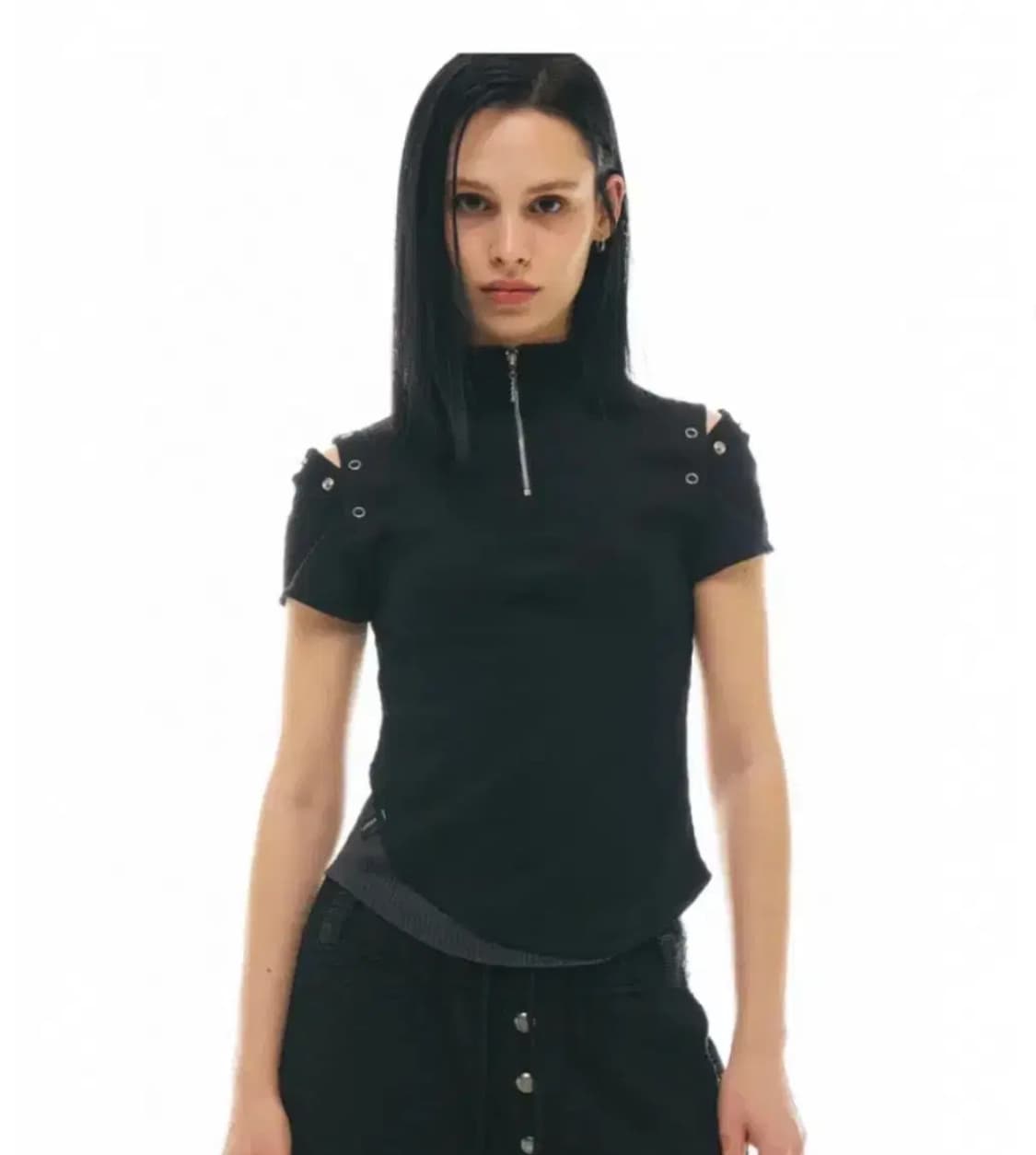 debbyupper 데비어퍼 컷아웃 하프집업 상품이미지5