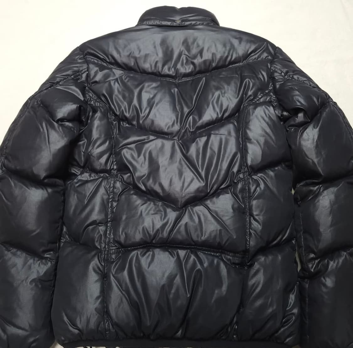 [S] 디젤 네이비 나일론 남여 숏패딩 (~90) 상품이미지4