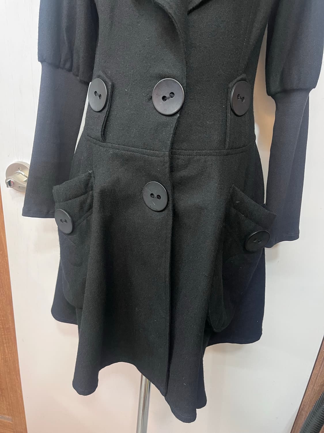 아르마니 익스체인지 플레어 코트 상품이미지4