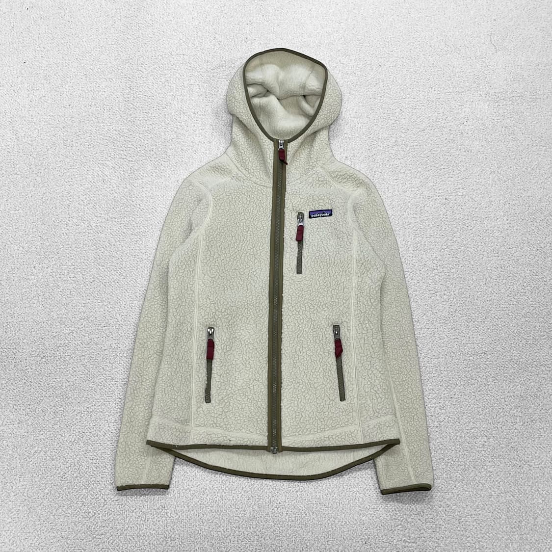 파타고니아 우먼스 레트로 파일 후디 플리스 자켓 상품이미지2