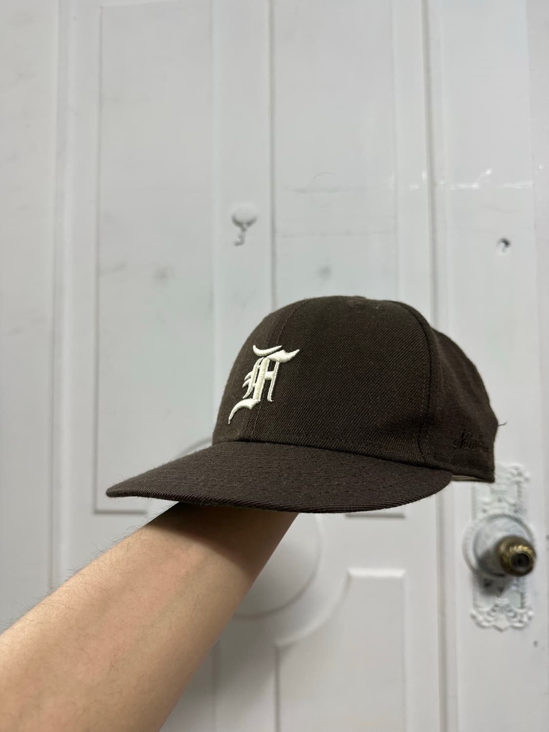 뉴에라 피어오브갓 에센셜 볼캡 상품이미지1