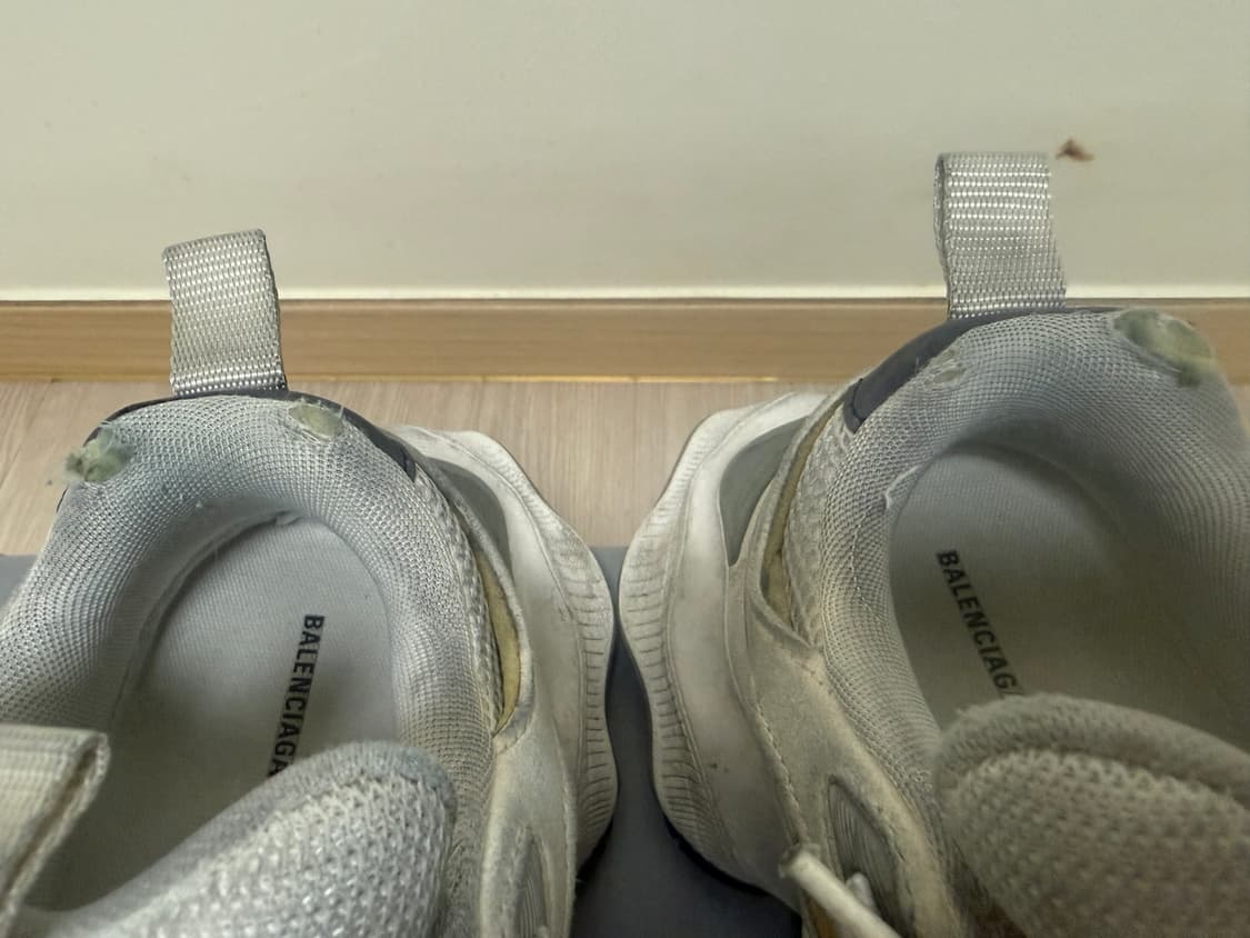 발렌시아가 카고스니커즈 40 상품이미지2