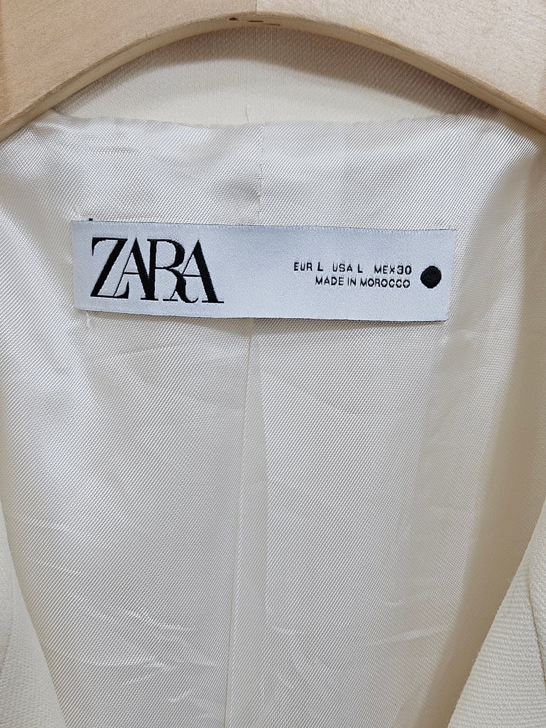 자라(ZARA) 투버튼 아이보리 블레이저 L 상품이미지3