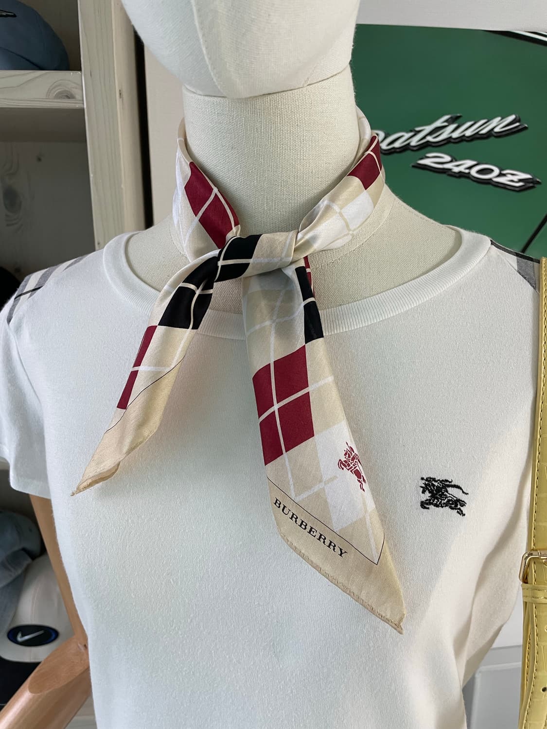 버버리 실크 스카프 상품이미지3