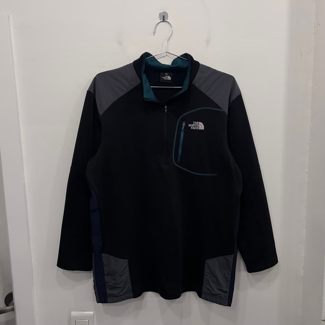 노스페이스 아웃도어 체스트포켓 플리스 롱슬리브 상품이미지2