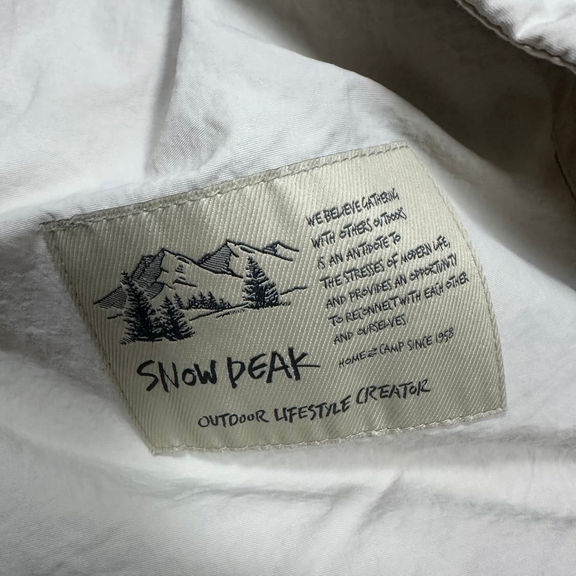 ✨ (바배) 스노우피크 베이지 후드 바람막이 자켓  상품이미지4