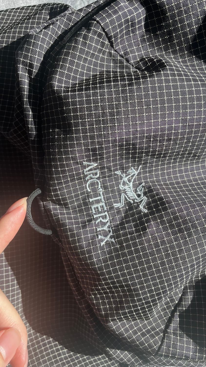 아크테릭스 컨실 15 블랙 상품이미지4