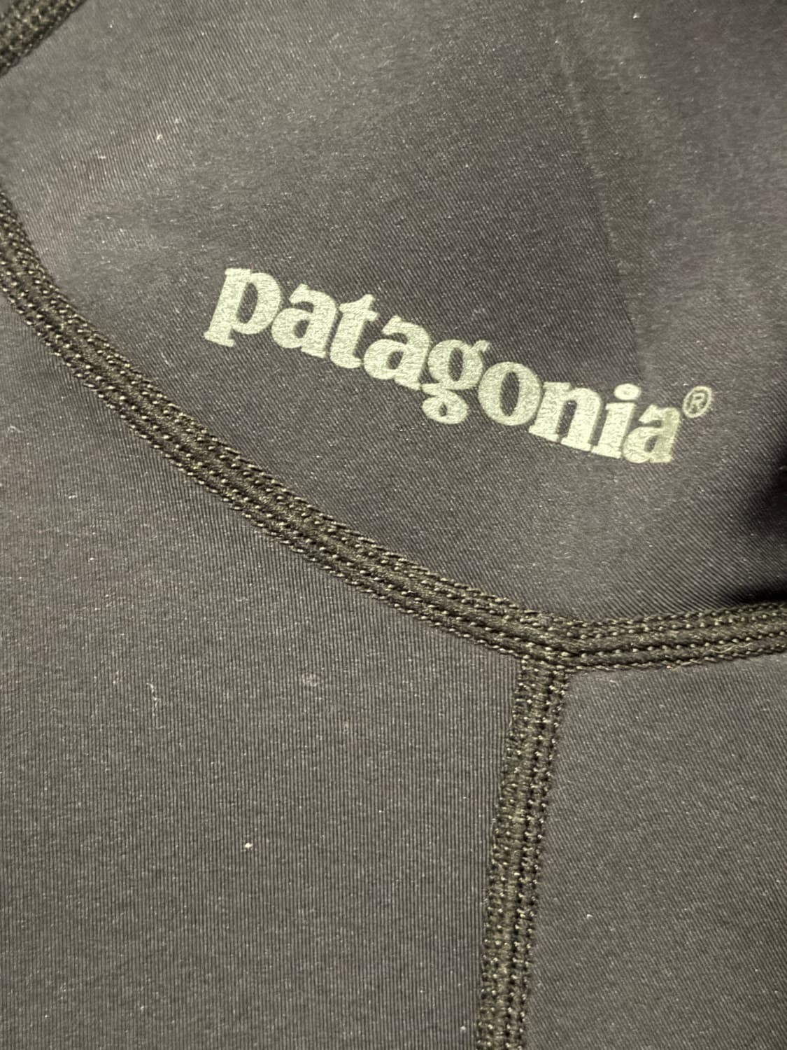 파타고니아 R1 웻슈트 탑 상품이미지2