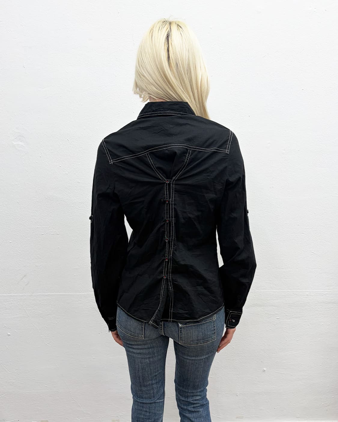 빈티지 백 버튼 디테일 셔츠 상품이미지2